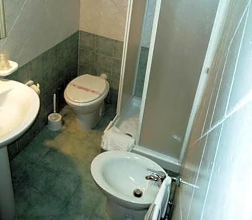 Фото Albergo dei Leoni