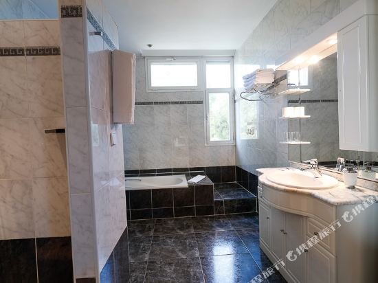 Фото Escala Suites