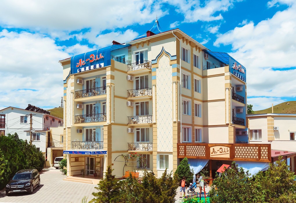 Фото отеля 1