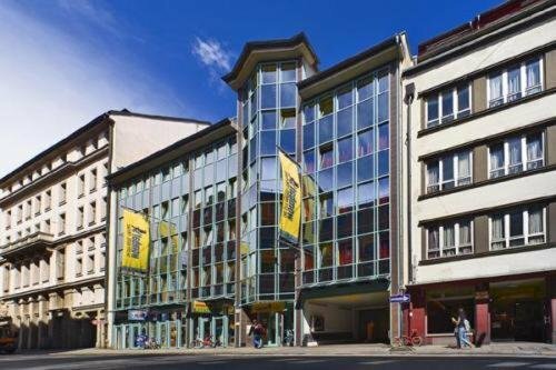 Гостиница Wombat's City Hostel Munich Hauptbahnhof в Мюнхене