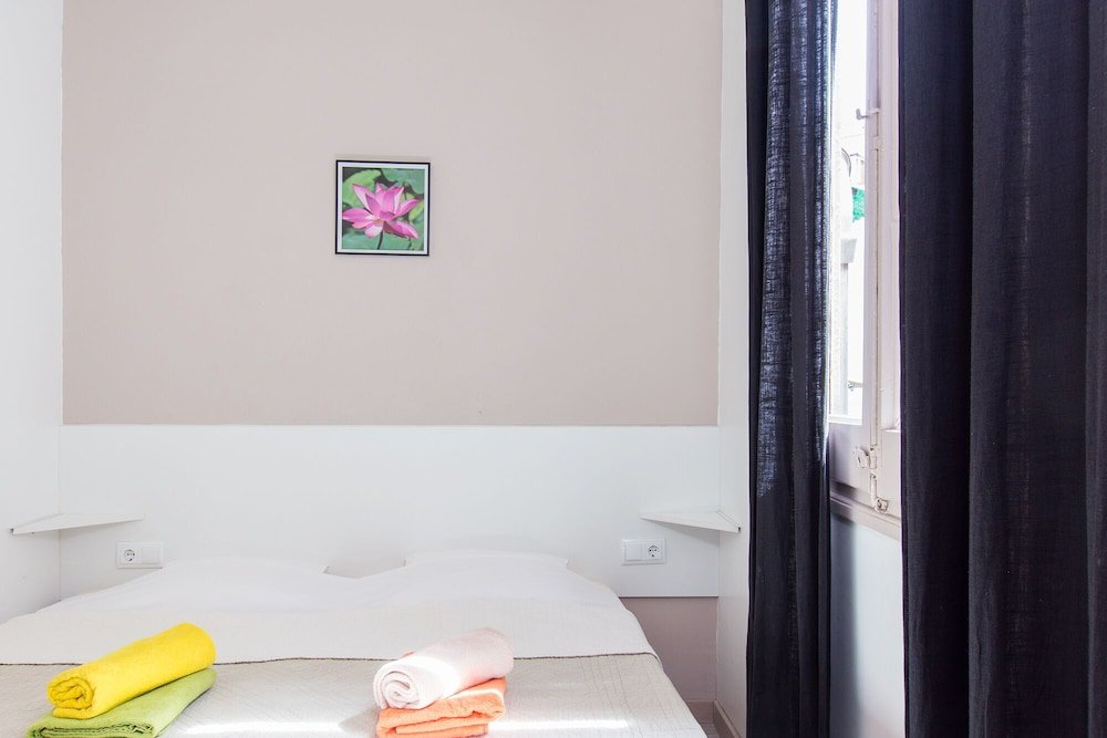 Фото Fira Poblesec