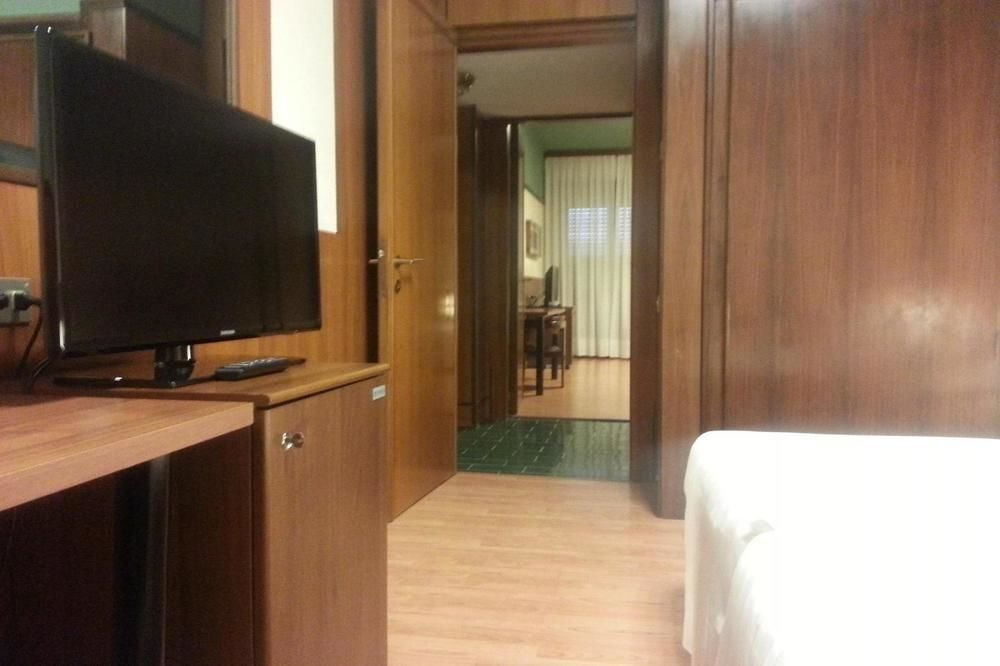 Фото Grand Hotel Elite