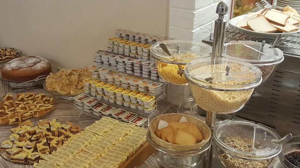 Фото Hotel Marina