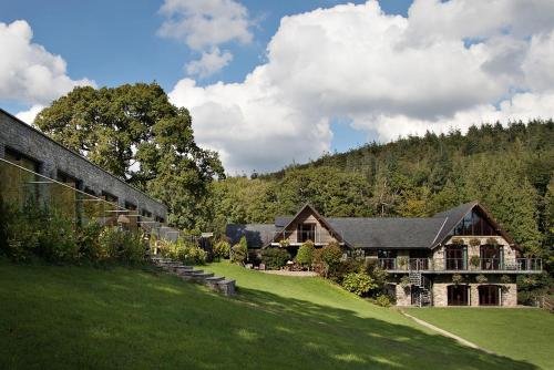 Фото Canada Lodge and Lake