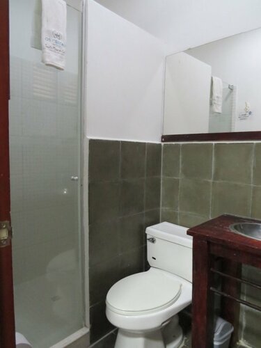 Гостиница Hotel Los Cristales в Санта-Росе-де-Кабаль