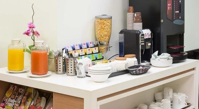 Фото Armon Hayarkon Hotel