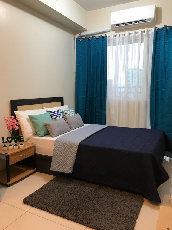 Фото Breeze Residences Roxas Boulevard Manila