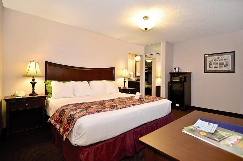 Фото Best Western Route 66 Rail Haven