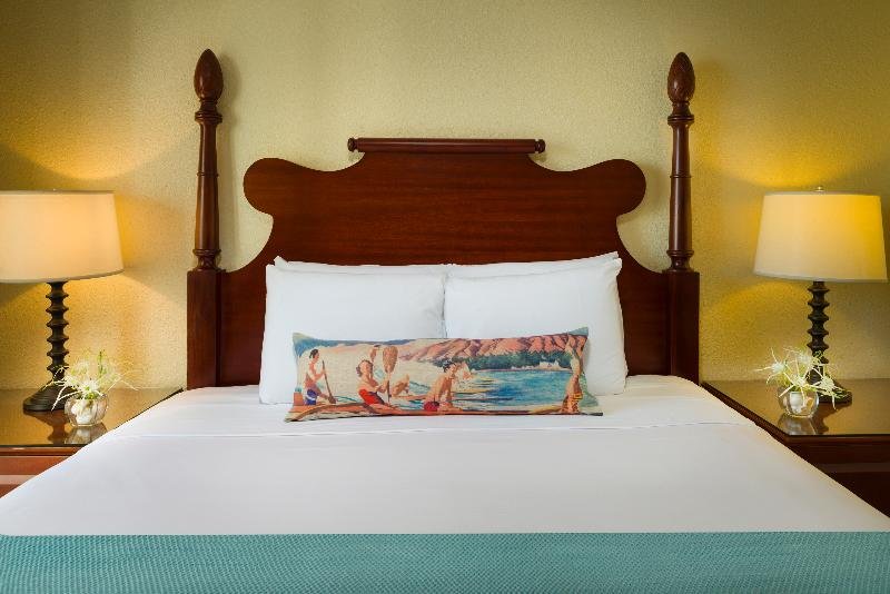 Фото Ohia Waikiki Studio Suites