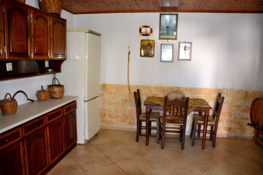 Фото Luxury Apartment in Eleftherna Satra