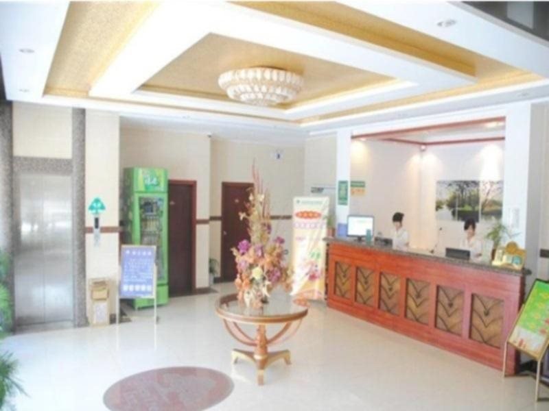 Фото GreenTree Inn Nantong Development Zone Central Avenue Hotel