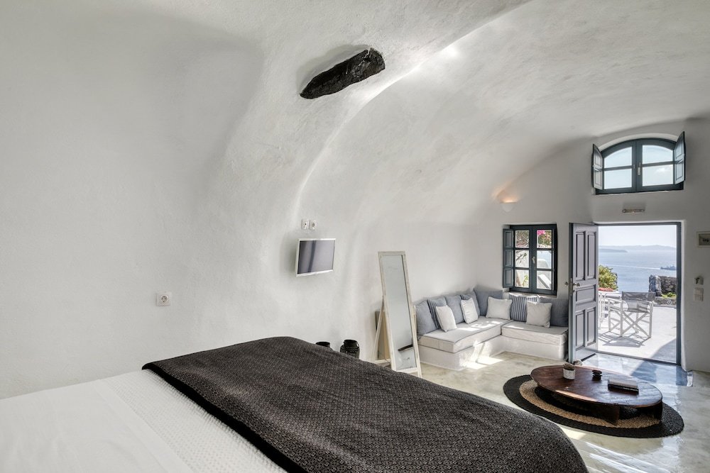 Фото Nostos Apartments Fira