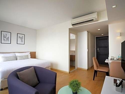 Фото Aster Hotel and Residence