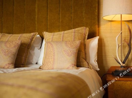 Фото The Old Manor House Hotel