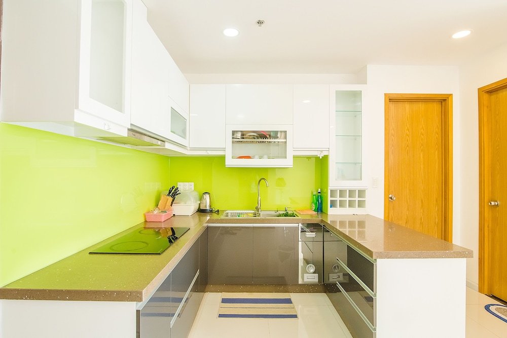 Фото Sunrise City 2br Sw Pool 20th