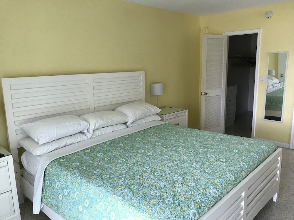 Фото Ocean Villas of Deerfield