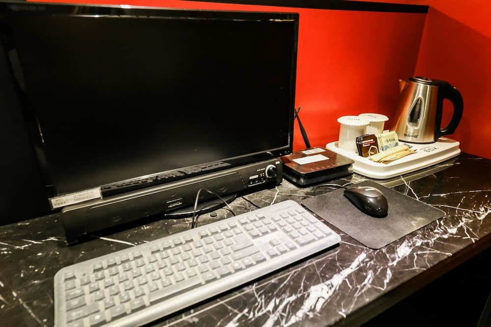 Фото Sintanjin Hotel Box Daejeon