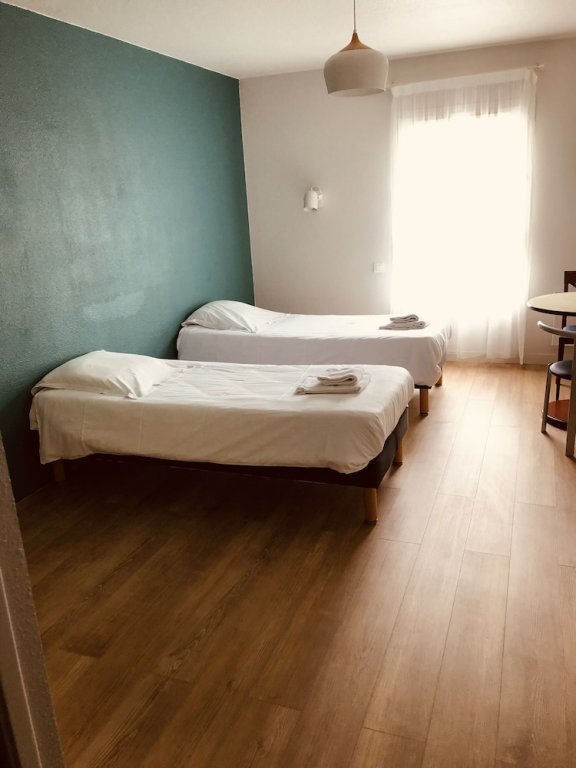 Фото Terres de France - Appart-Hotel - Brest