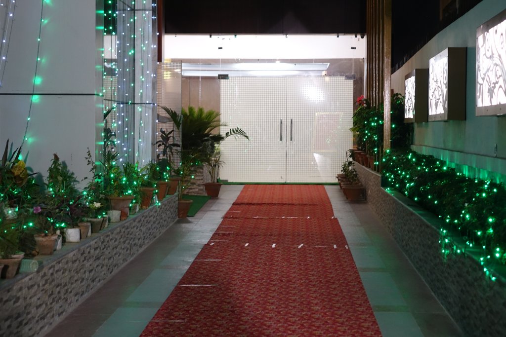 Фото Отель The Golden Sunrise