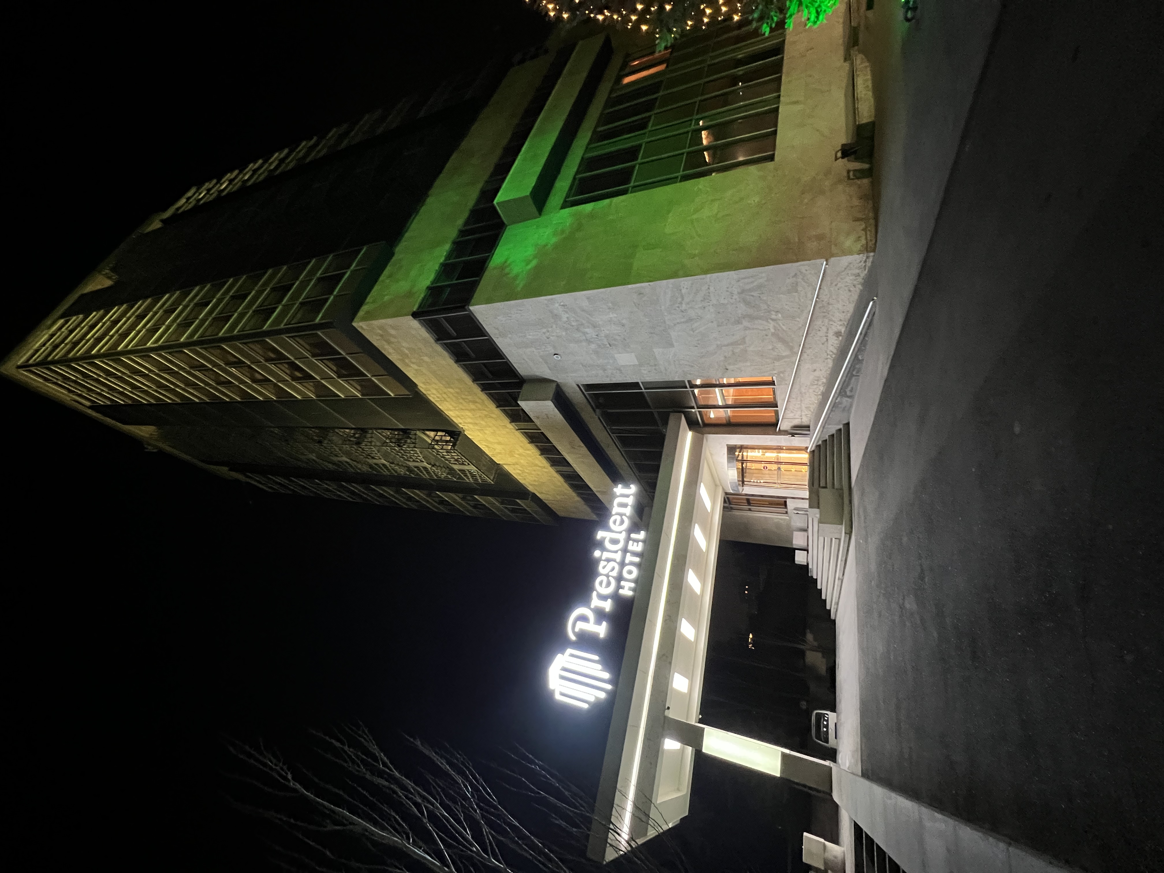 Фото President Hotel by Hrazdan Hotel Cjsc