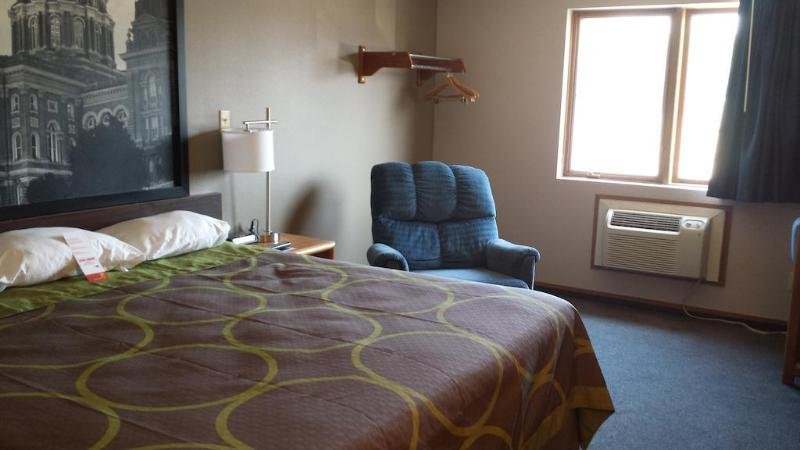 Фото Super 8 by Wyndham Pella