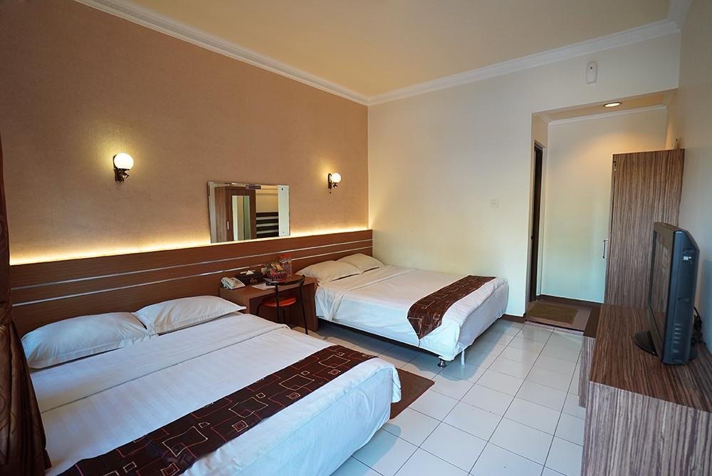 Фото Patria Plaza Hotel