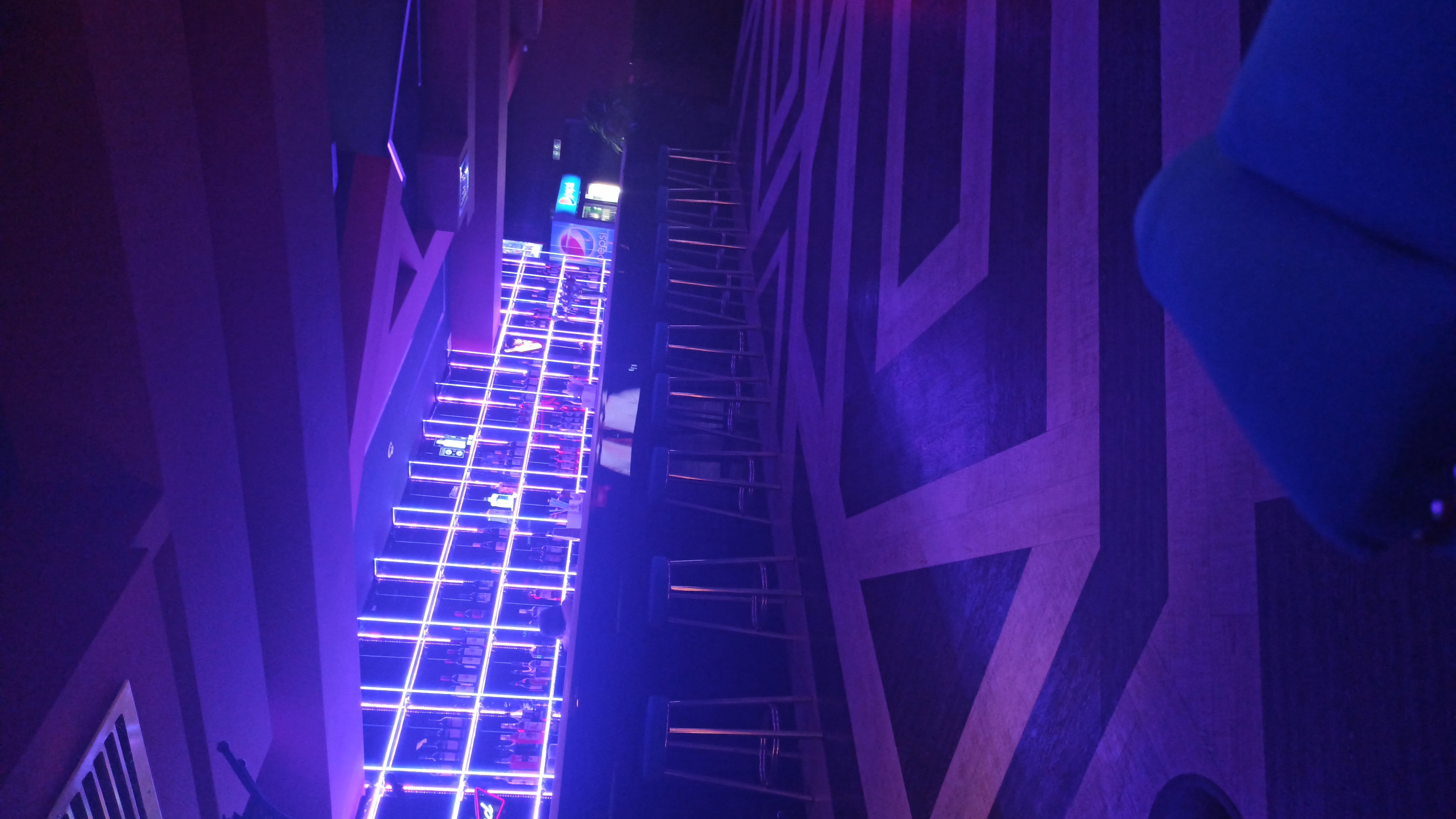 Фото Макхолл