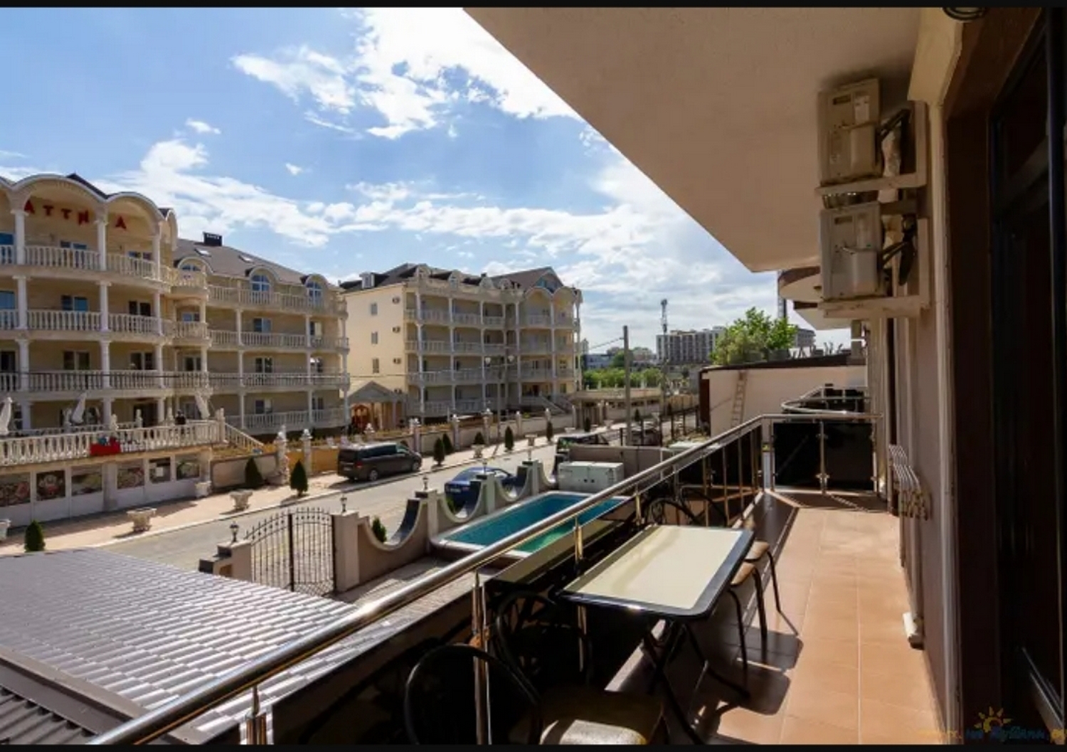 Фото МегаЛюкс