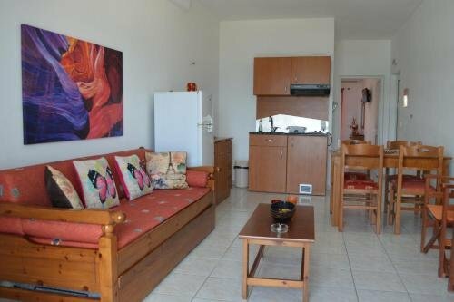 Гостиница Athina Apts & Studios