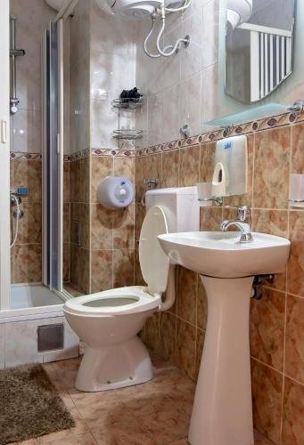 Фото Hotel Holiday