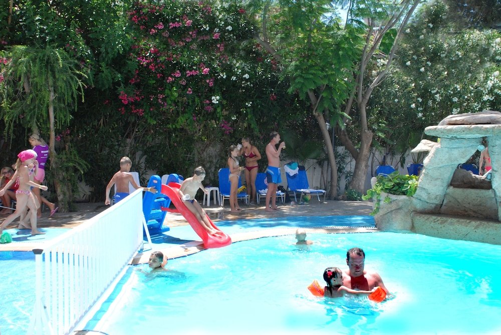 Фото отеля 4