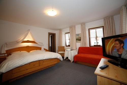 Фото Hotel Oberschmied