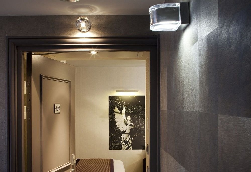 Фото Hôtel Le Petit Paris