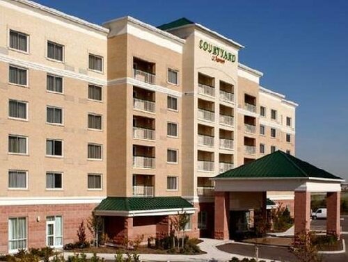 Гостиница Courtyard by Marriott Toronto Mississauga/Meadowvale в Миссиссаге