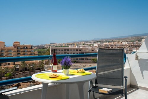 Жильё посуточно 506. Spectacular View! Costa Adeje Refurbished New Apartment