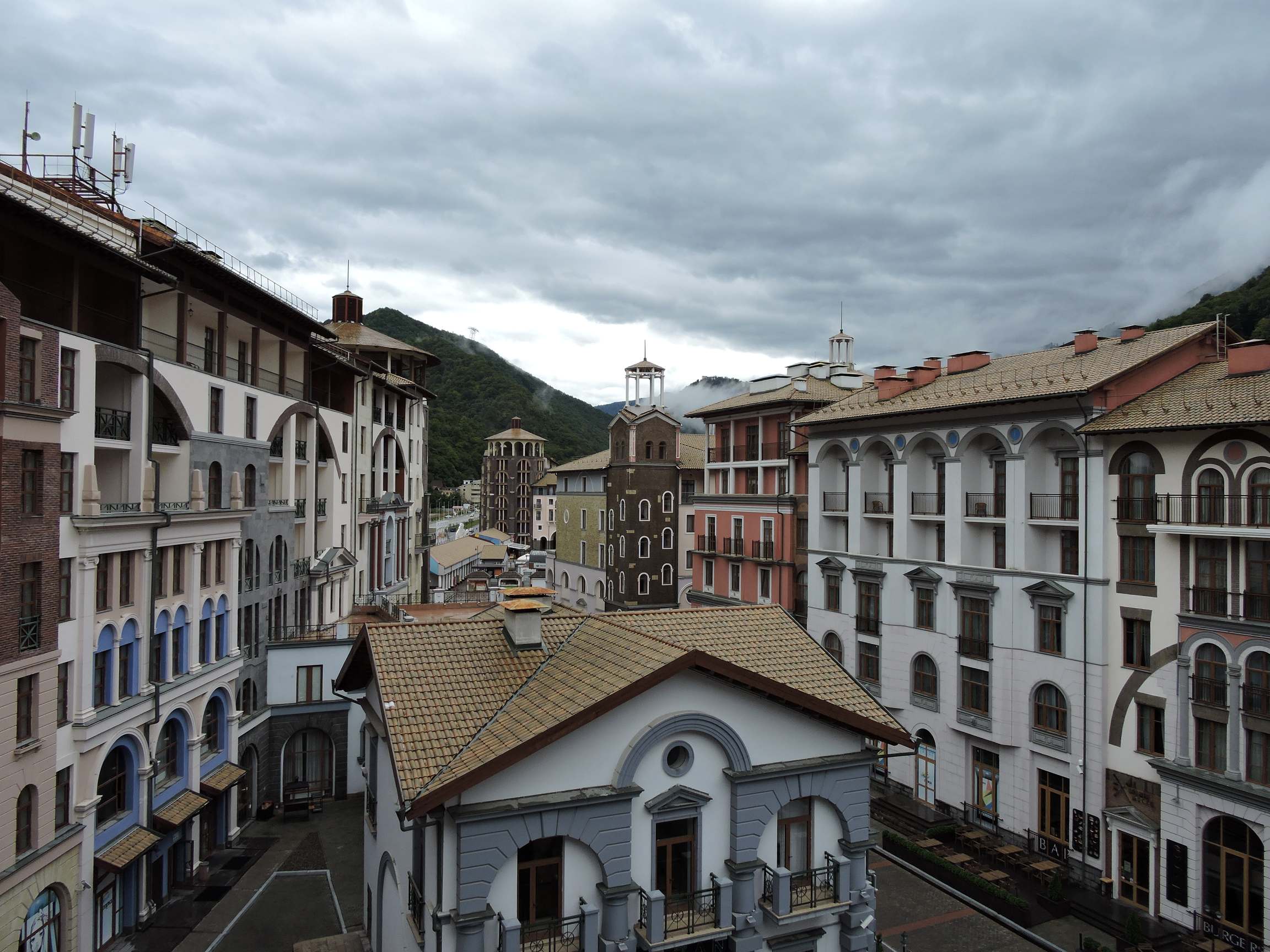 Фото Горки Город