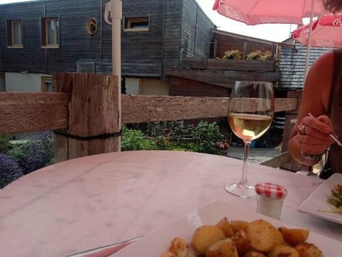 Гостиница Le Relais Des Lacs в Шато-Шиноне-(Виль)