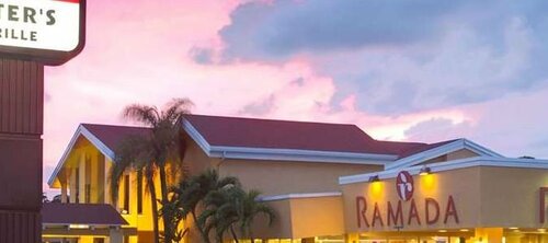 Гостиница Ramada by Wyndham Fort Lauderdale Arpt/Cruise Port в Форт-Лодердейл