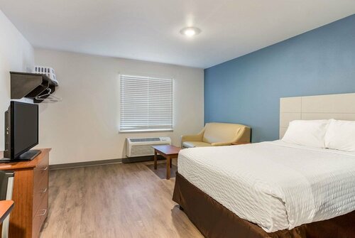 Гостиница WoodSpring Suites Springfield в Спрингфилде