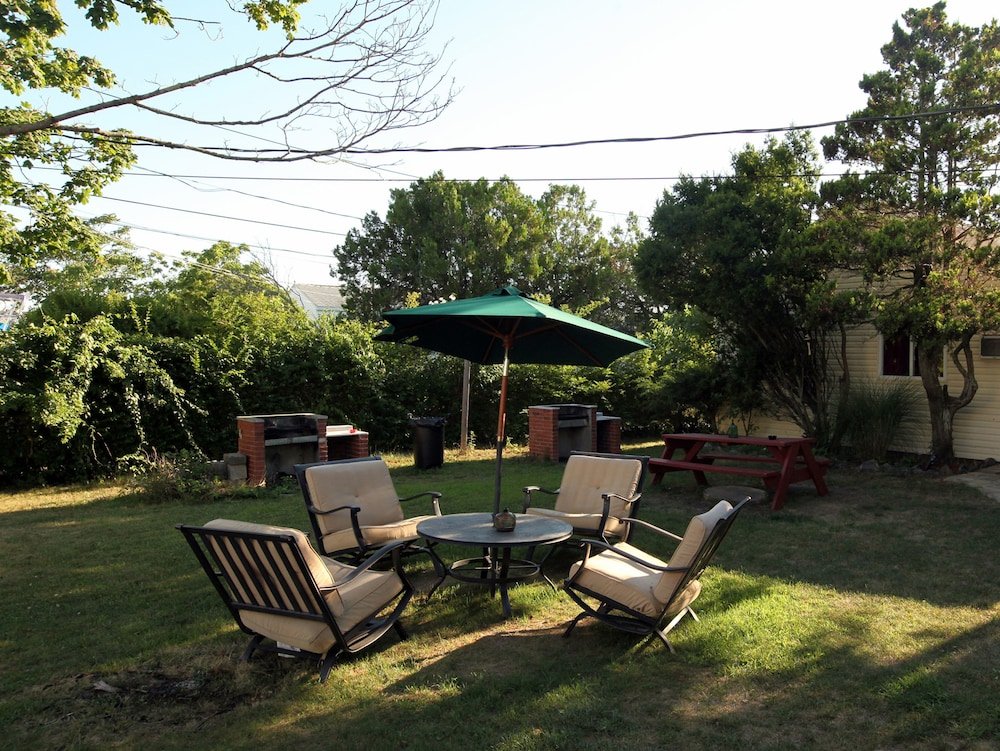 Фото Baywatch Hotel & Marina