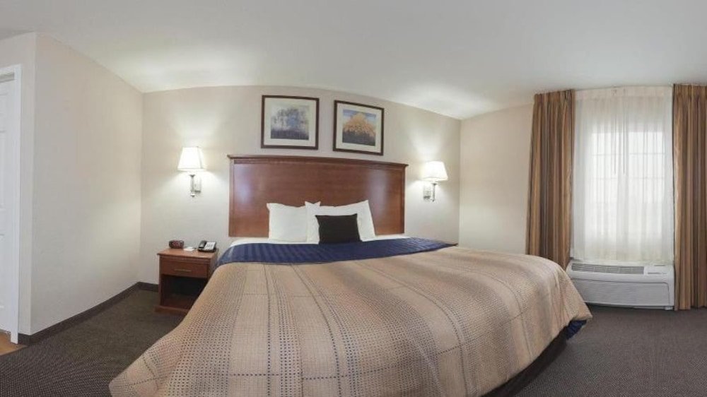 Фото Candlewood Suites Indianapolis East, an Ihg Hotel