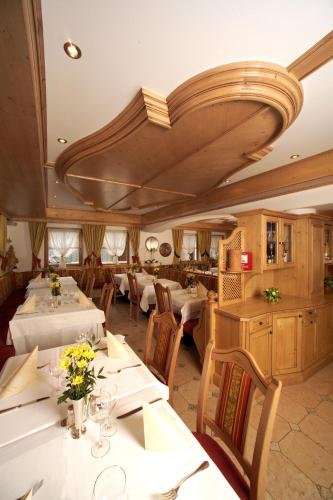 Фото Hotel Flora