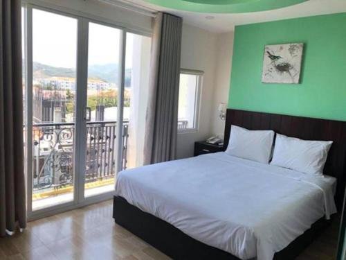 Фото Melyna Hotel