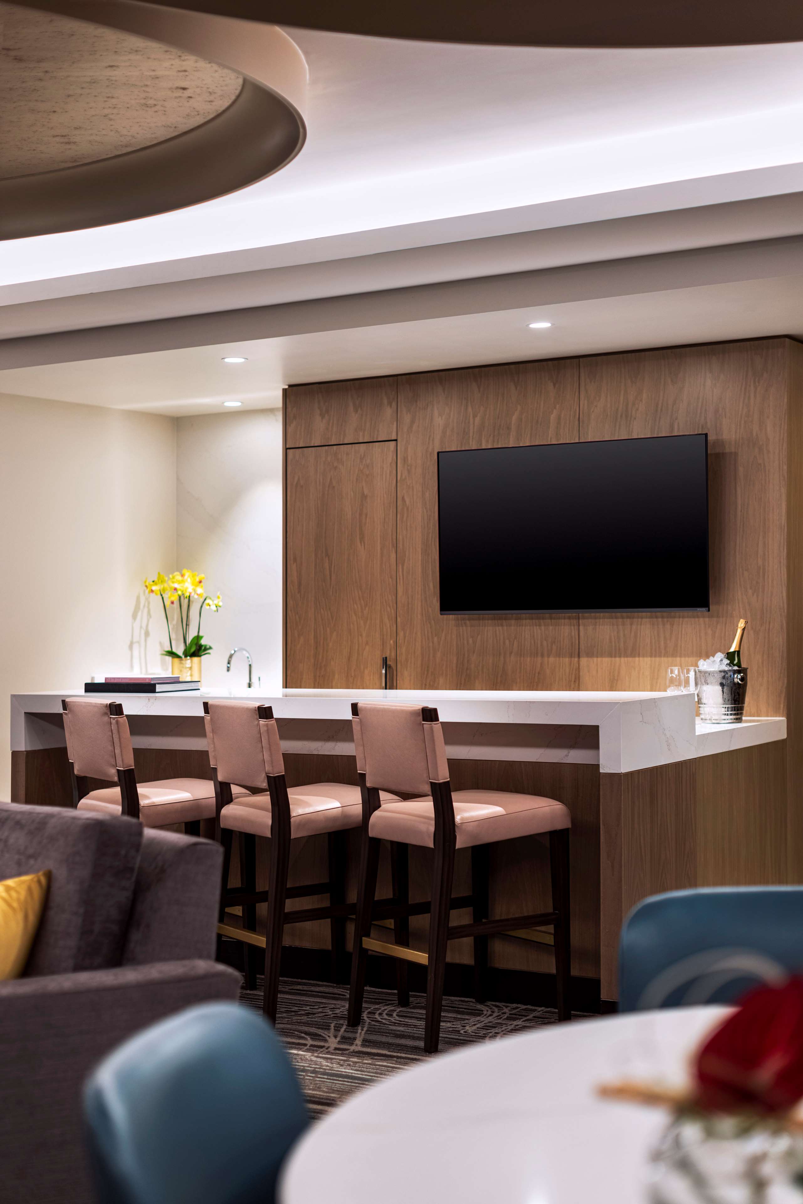 Фото Crockfords Las Vegas Lxr Hotels & Resorts at Resorts World