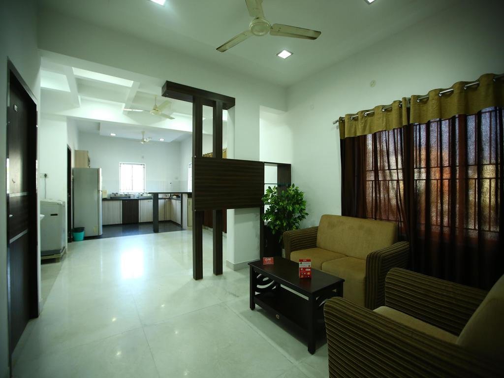 Фото Oyo 2282 Apartment Velachery