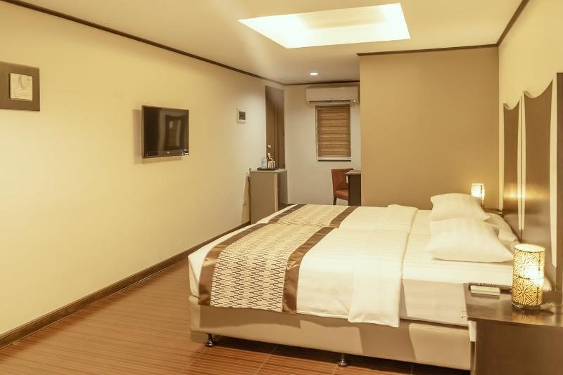 Фото Casa Bocobo Hotel