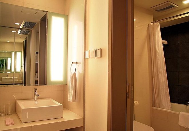 Фото Jinmao Hotel Xian Central