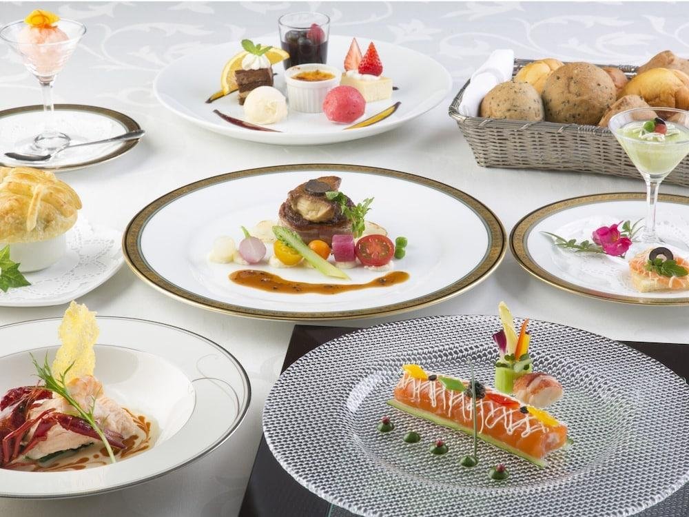 Фото Nakanoshima Plaza