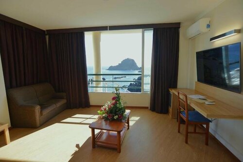 Гостиница Hotel Salgueiro в Порту Мониш