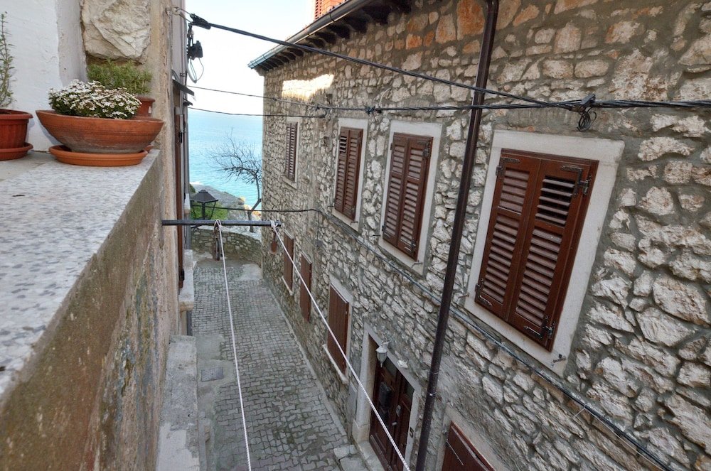 Фото Cozy Studio Apartment Gordana